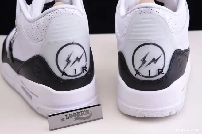 Rep 3 DA3595-100 AIR FRAGMENT JORDAN 0513